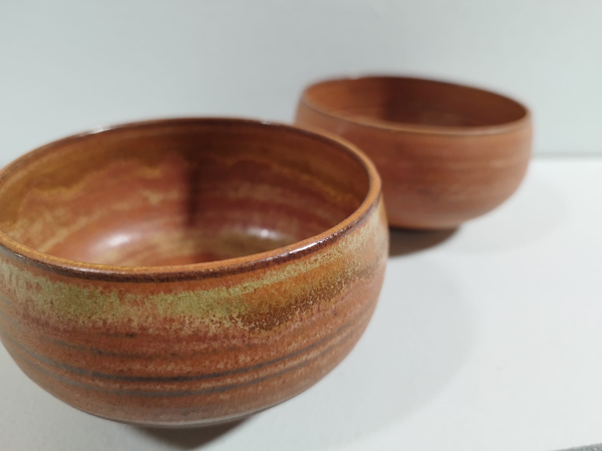 Bol en grès artisanal